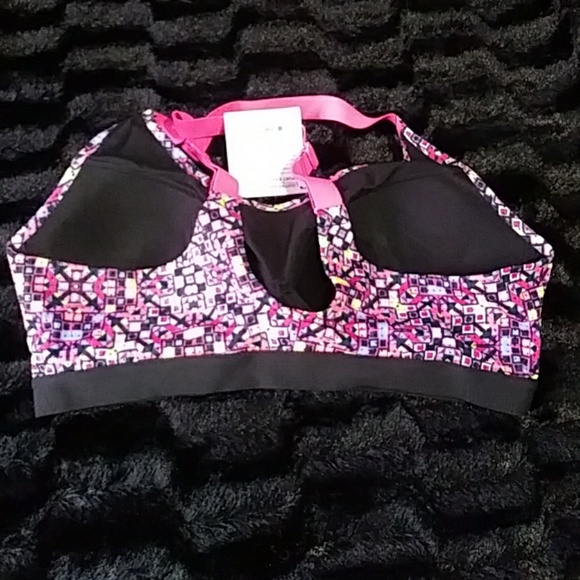 New Victoria Secret Sport Bras. - Picture 2 of 2